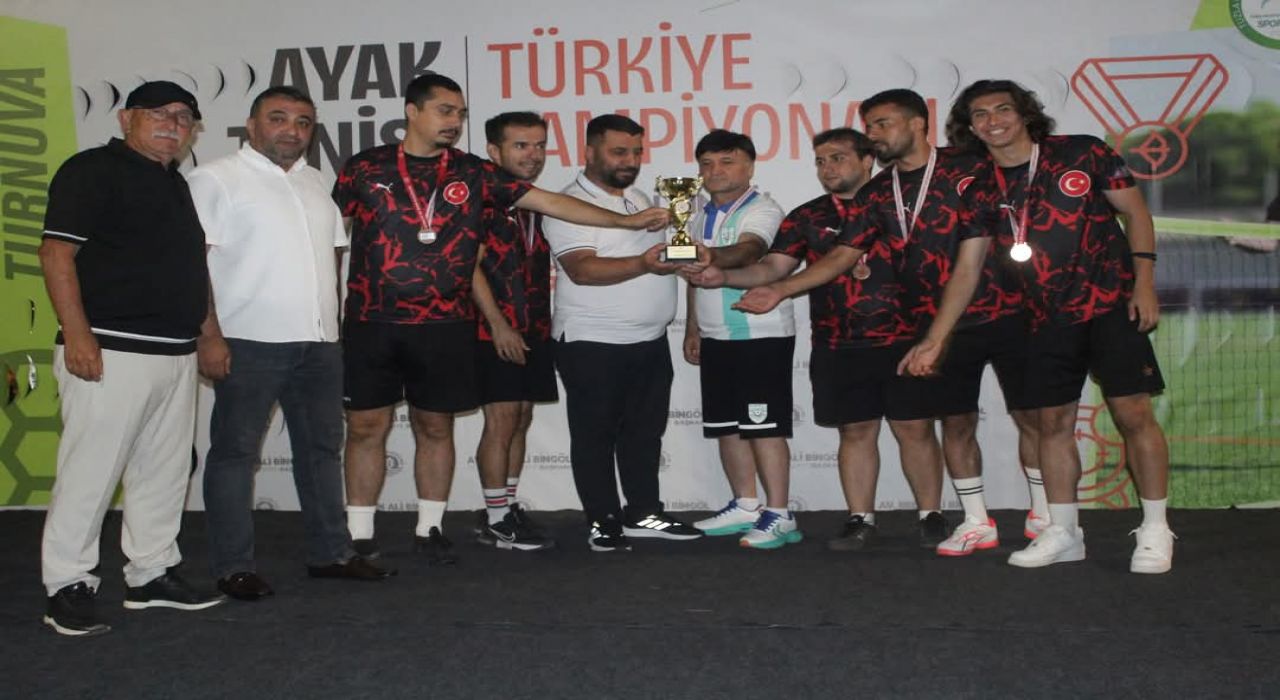 OKÜ’lü sporcular Ayak Tenisi Avrupa Şampiyonası’na Katılacak