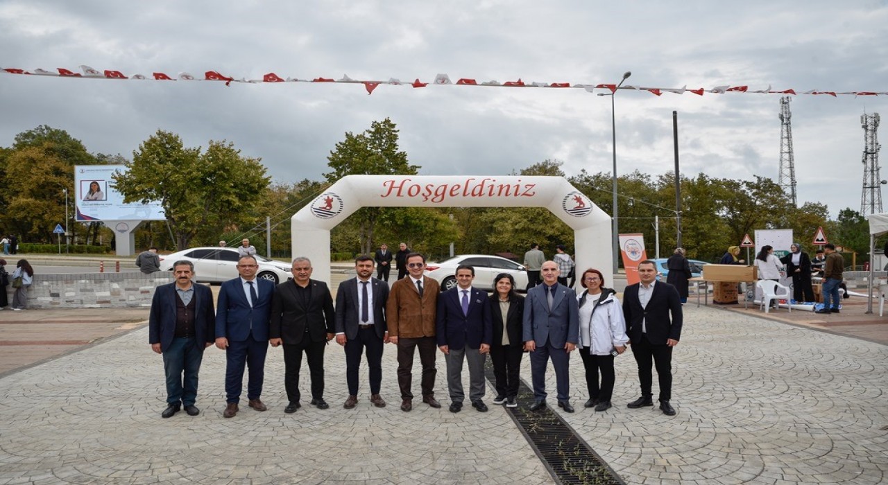 OMÜ Uyum Fest ile yeni öğrencilere coşkulu karşılama