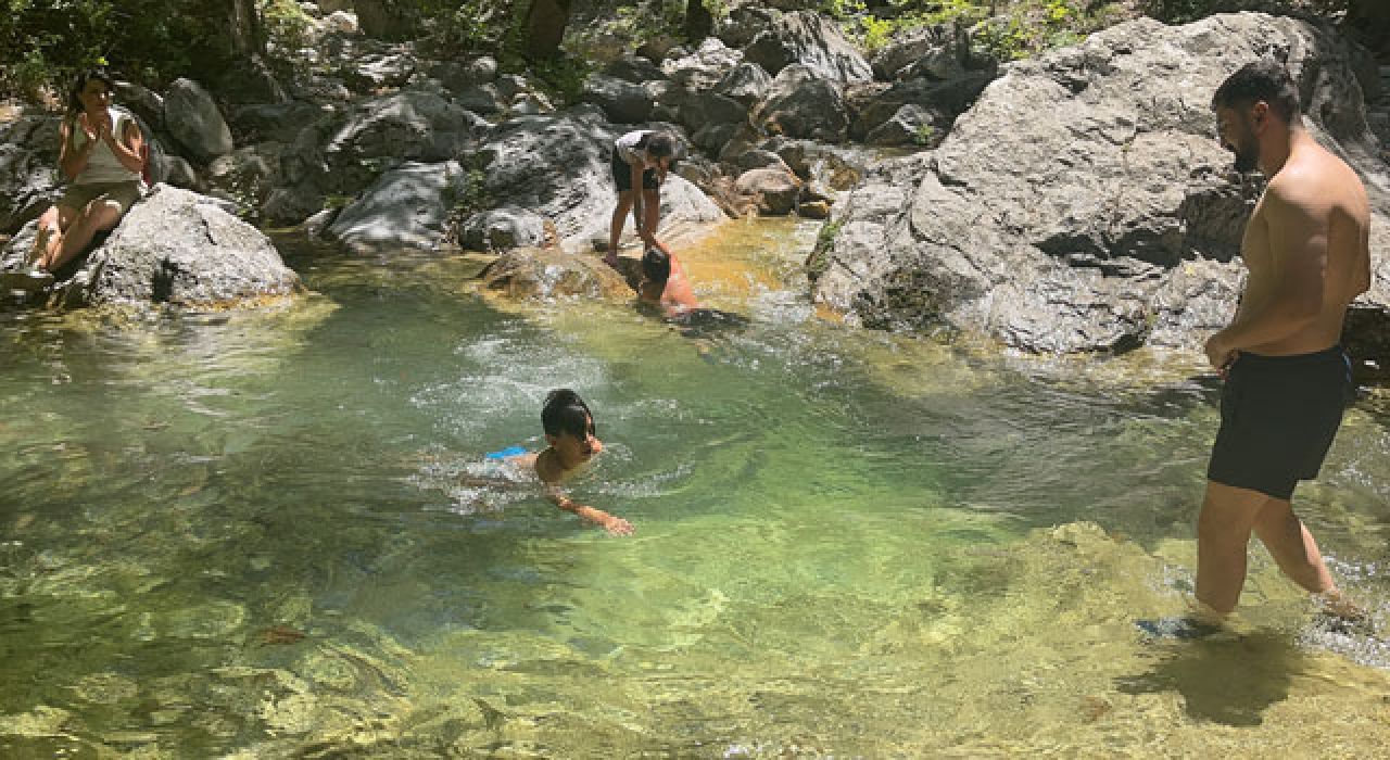 Osmaniye’de Kocakesme Şelalesi Doğaseverleri Büyülüyor