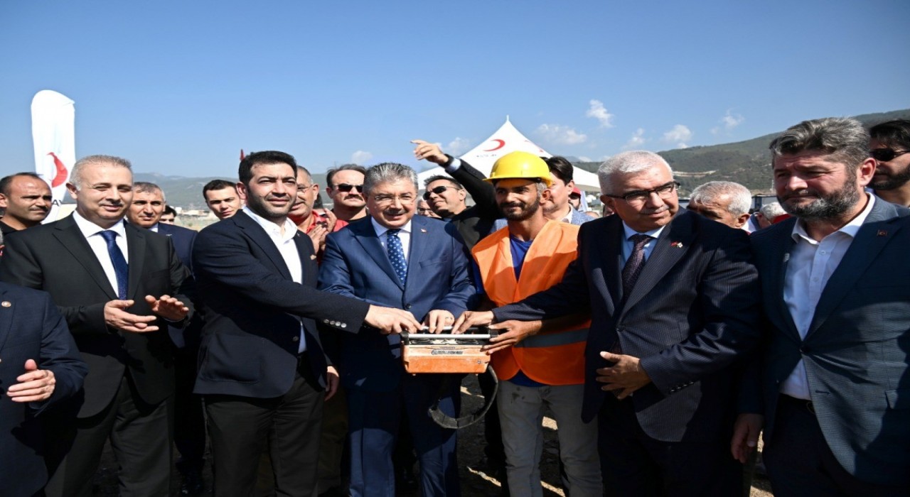 Osmaniyede Türk Kızılay Aşevinin temeli atıldı