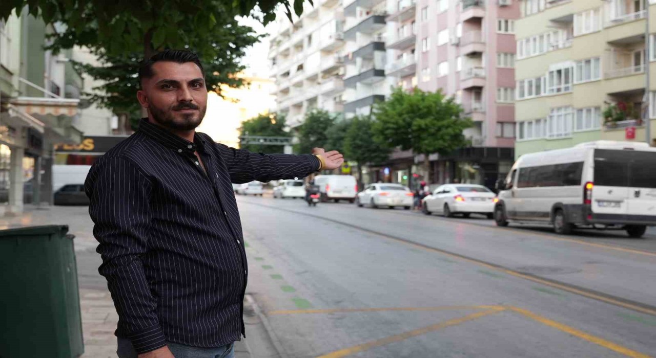 Otobüs Yolu projesi nedeniyle işleri azalan esnaf, Başkan Çavuşoğluna oy verdiğim için pişmanım