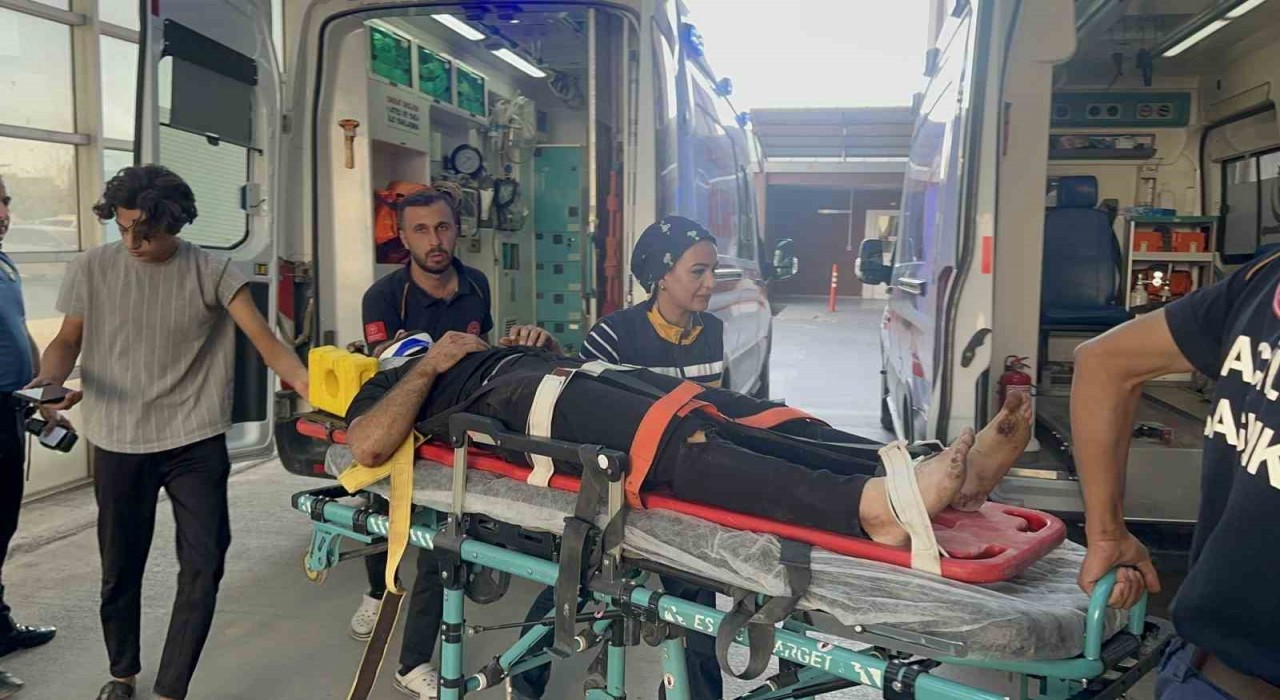 Otomobille motosiklet çarpıştı: 1 yaralı