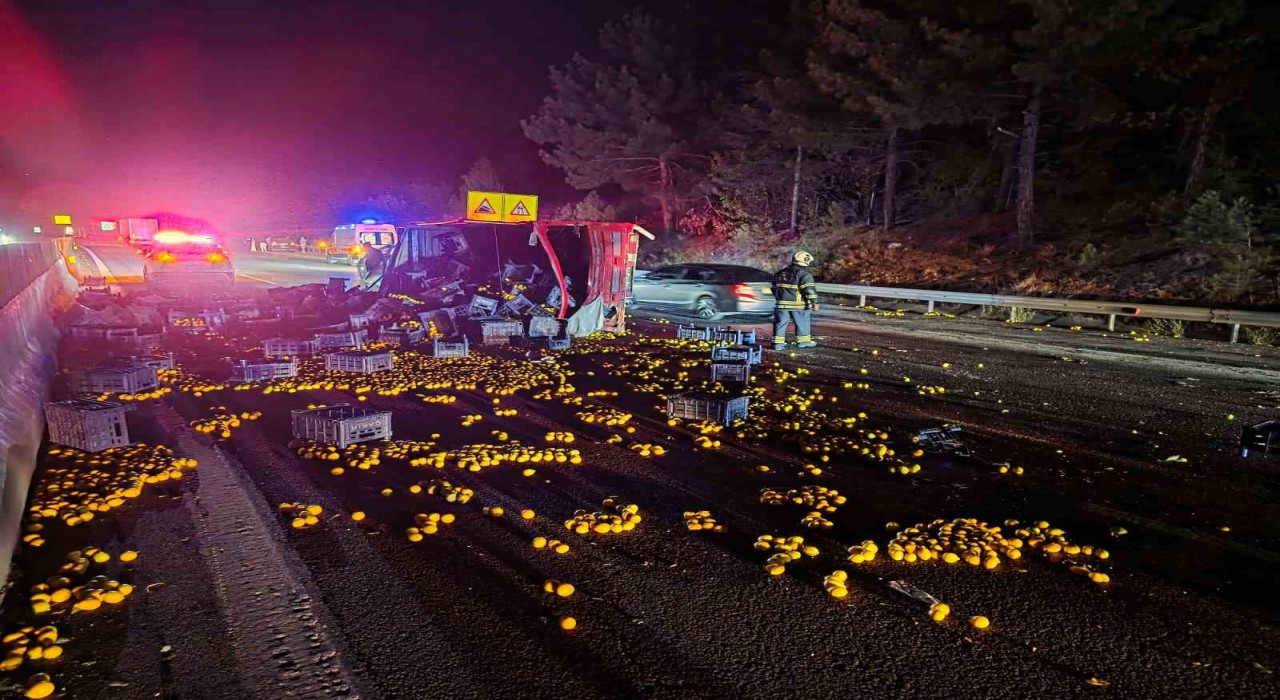 Otoyolda zincirleme kaza: 1 ağır yaralı