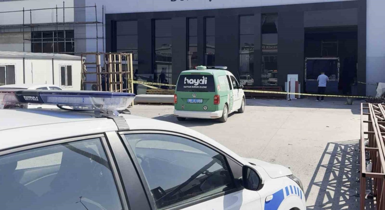 Parasını alamayan iki kardeş kurşun yağdırdı: 2 yaralı