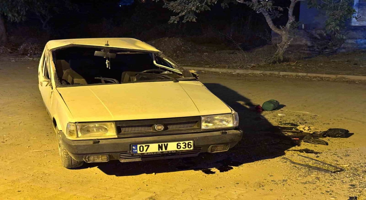 Park halindeki araca çarpan TOFAŞın sürücüsü firar etti