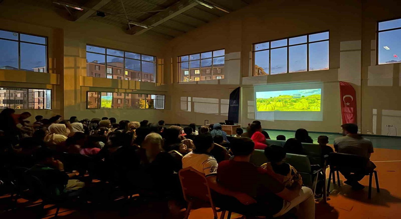 Patnosta sinema etkinliğine yoğun ilgi