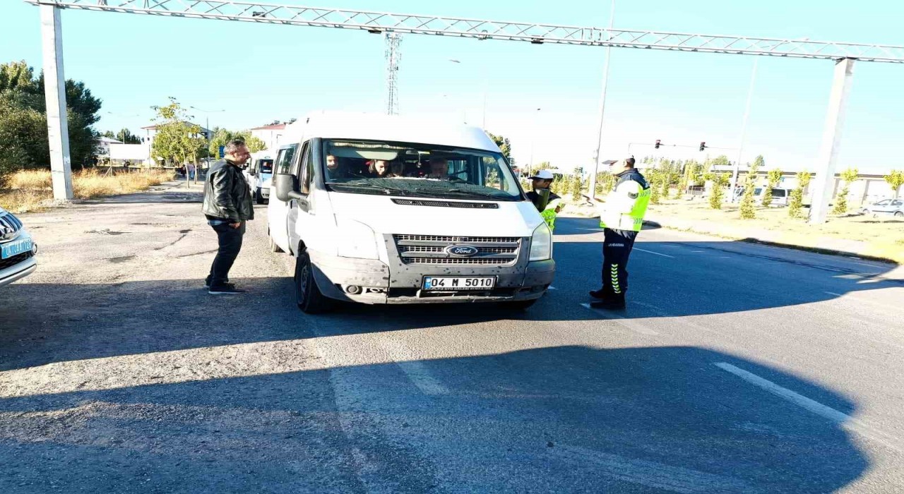 Patnosta taşımalı eğitim servislerinde güvenlik denetimi