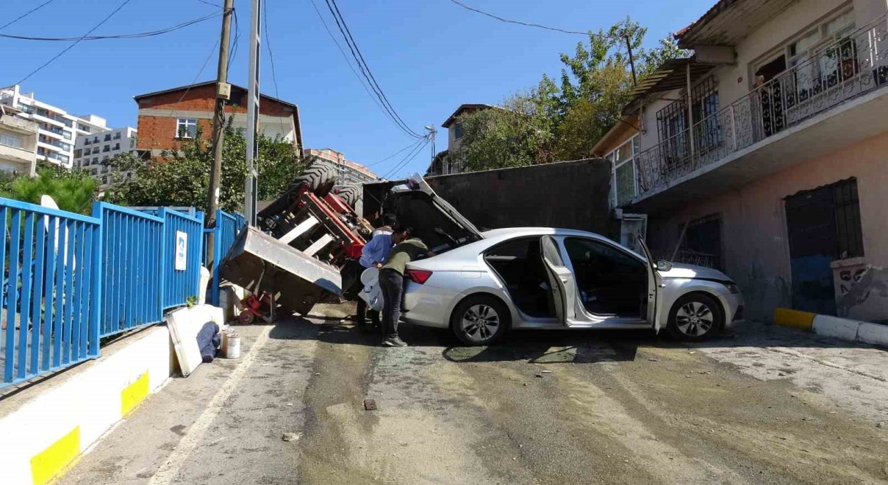 Pendikte freni tutmayan çekici ortalığı savaş alanına çevirdi: 2 araca ve apartmana çarptı