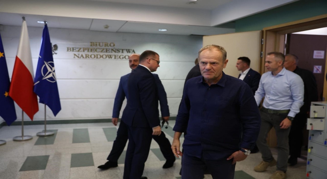 Polonya Başbakanı Tusk, NATO ülkesi topraklarında ilk kez Rusyaya ait İHAlar düşürüldü