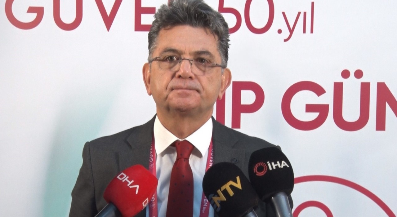 Prof. Dr. Sönmez: Bugün konuştuğumuz bütün kronik hastalıkların çözümü, obezitenin çözümüyle ilgili