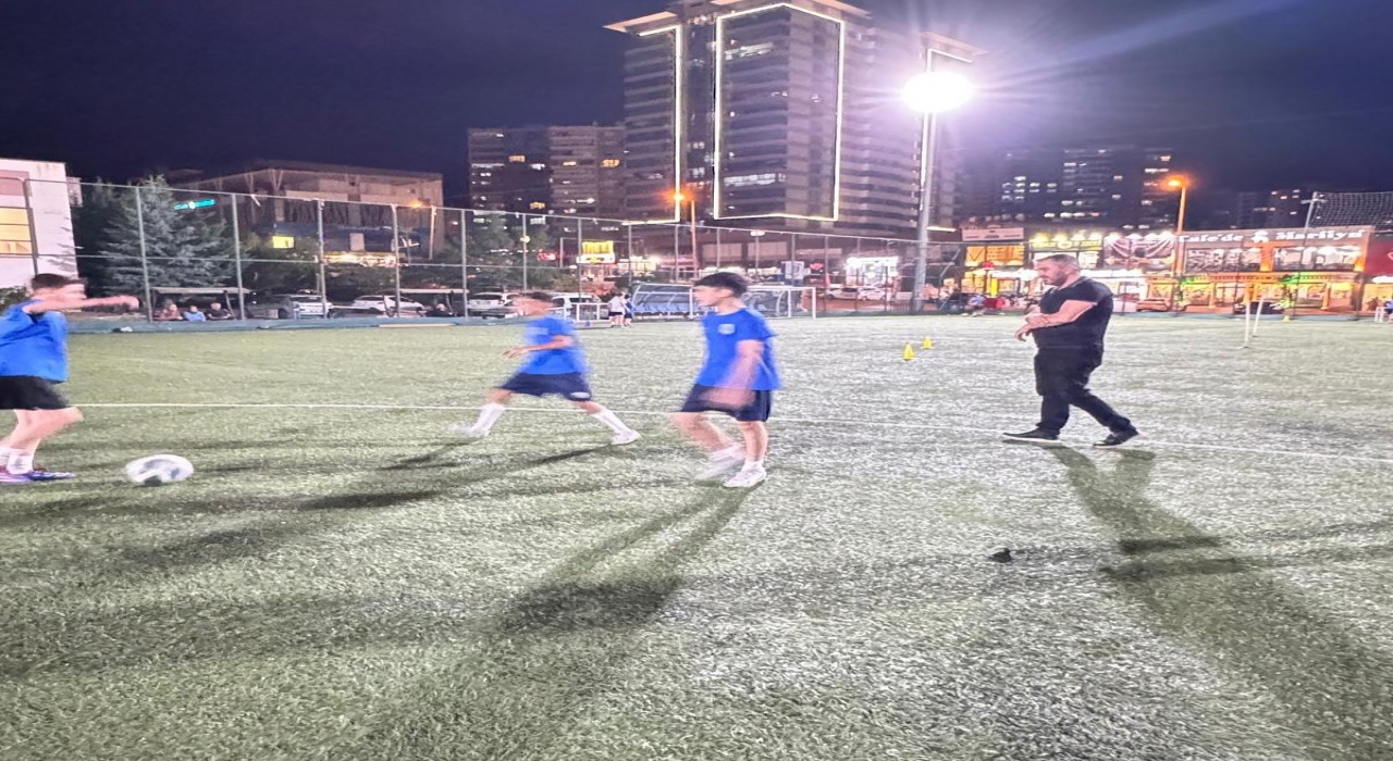 Pursaklar Belediye Başkanı Çetinden sporculara anlamlı ziyaret