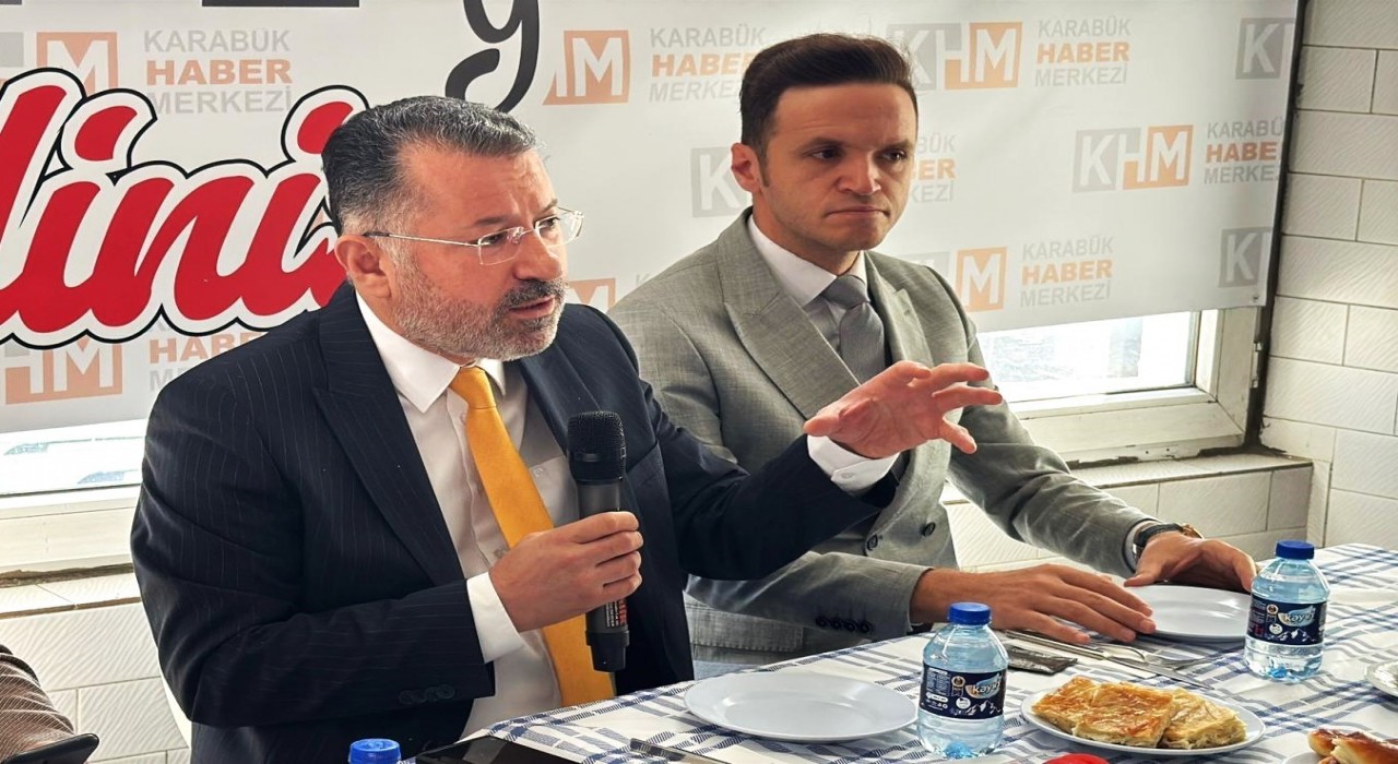 Rektör Kırışık, Türkiyedeki dezenformasyona dikkat çekti