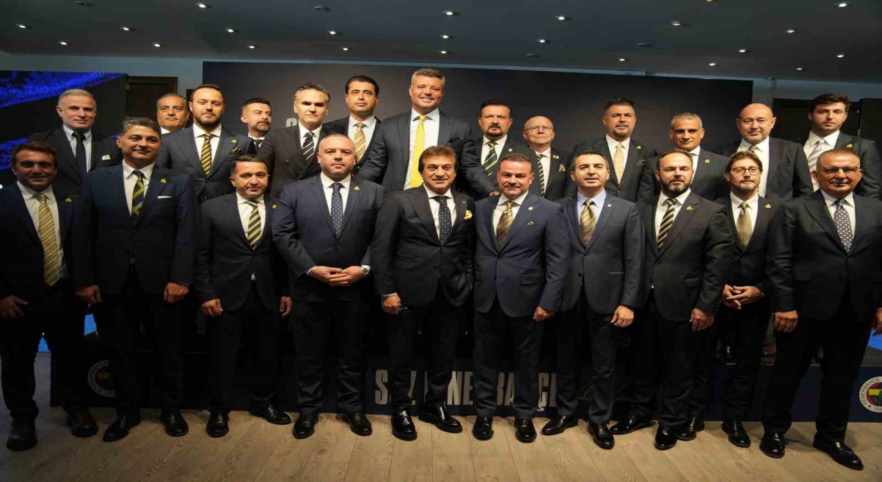 Sadettin Saran: Fenerbahçenin değişime ihtiyacı olduğunu görüyoruz