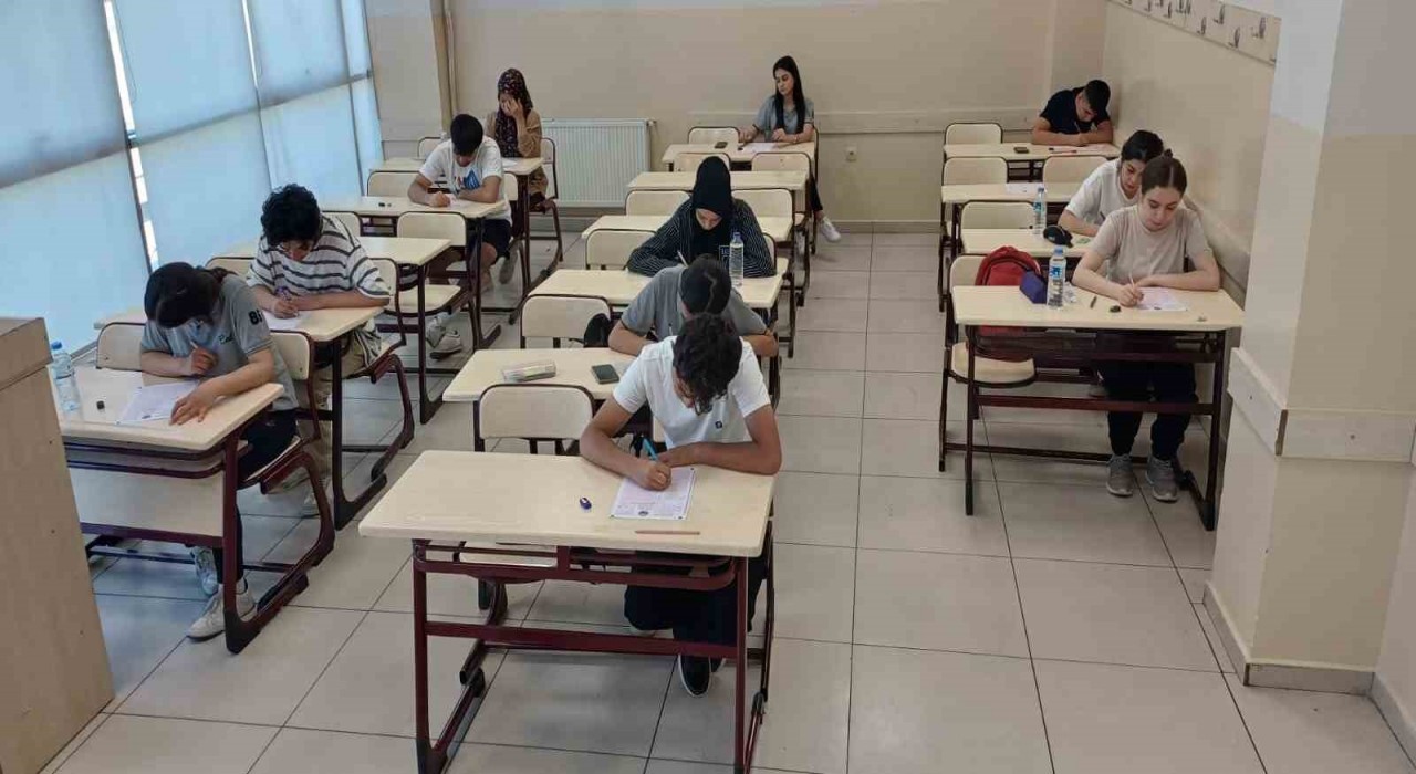 Şahinbey Belediyesinden üniversite adaylarına ücretsiz hazırlık kursu