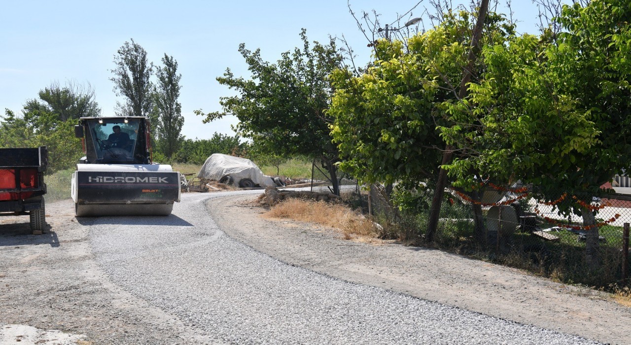 Şahnahan yolları baştan aşağı yenileniyor