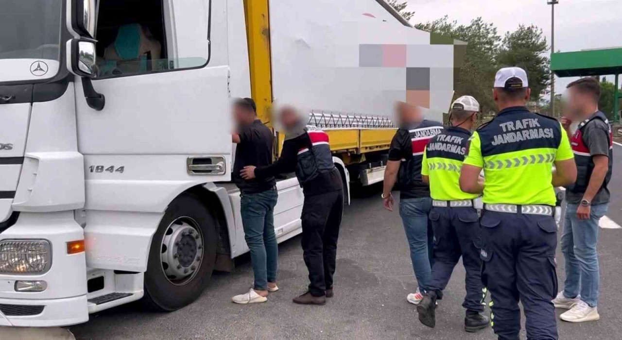 Sakaryada 1 buçuk milyon TLlik tütün operasyonu