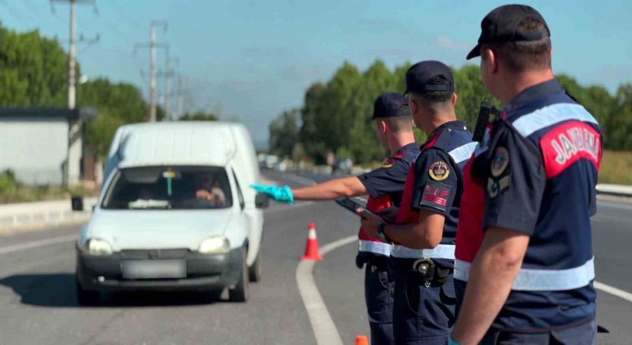Sakaryada aranan şahıslara yönelik çalışmalar: 117 tutuklama