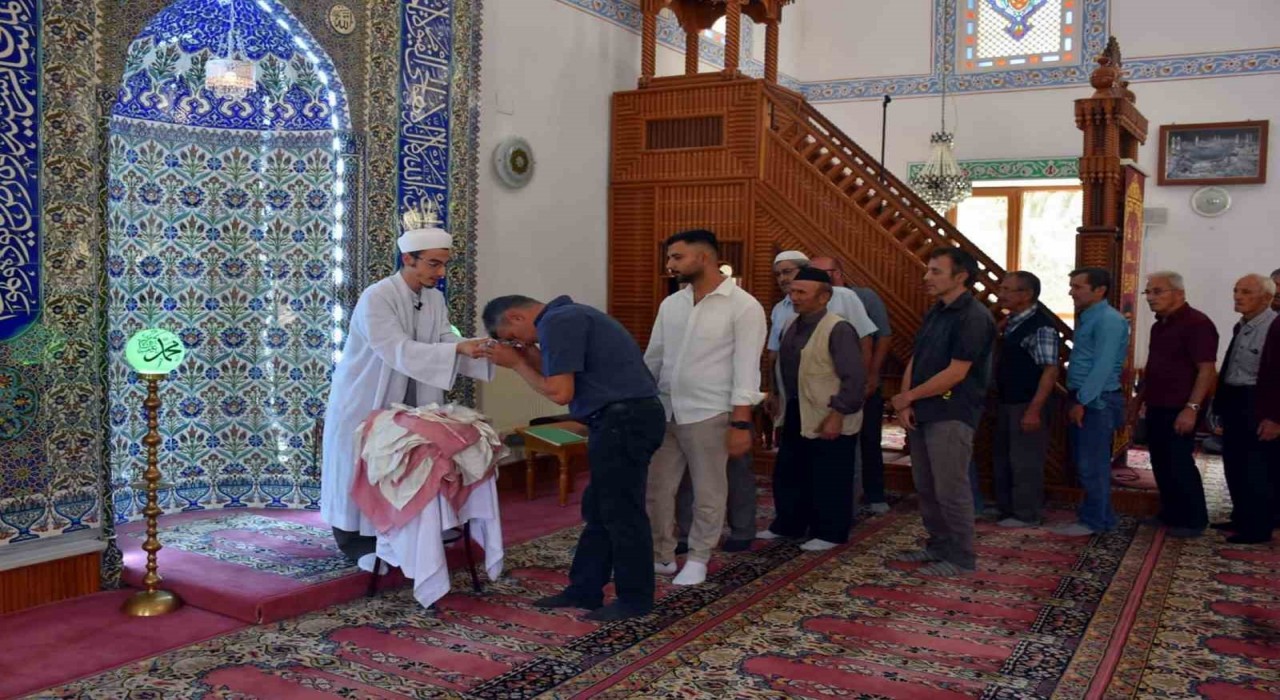 Sakaryada Sakal-ı Şerife yoğun ilgi