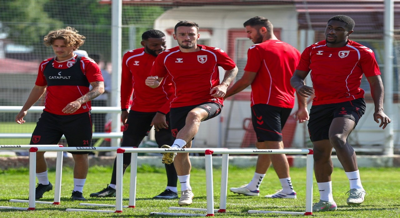 Samsunspor, Antalyaspor engelini kayıpsız geçmek istiyor