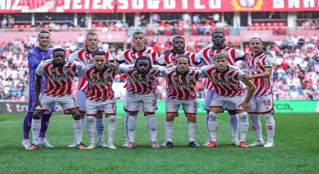 Samsunsporda kadroda büyük değişim: 14 yeni transfer, 13 ayrılık