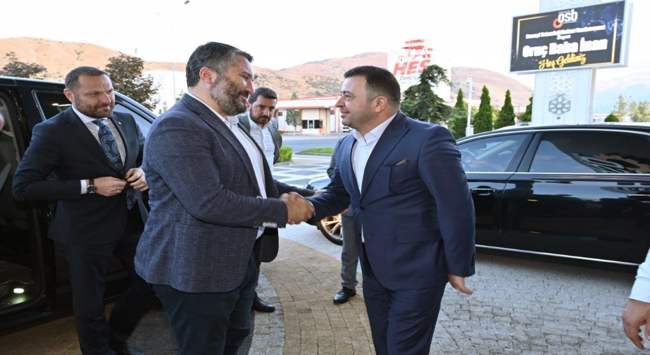 Sanayi ve Teknoloji Bakan Yardımcısı Oruç Baba İnan Kayseri OSByi ziyaret etti