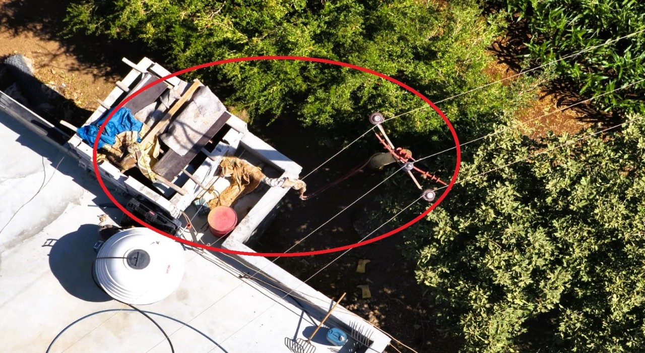 Şanlıurfada 200 dönümlük tarlayı kaçak elektrikle suladılar