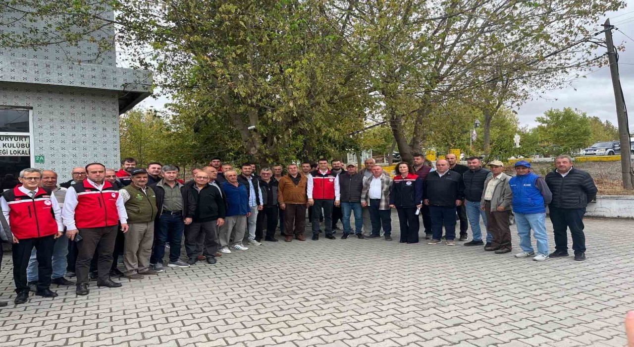 Sarayda çiftçilere yüzde 50 hibe destekli 750 kilogram kanola tohumu dağıtıldı