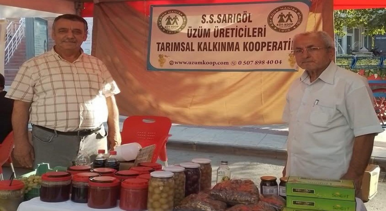 Sarıgölde pekmezli karbastı festivale damga vurdu