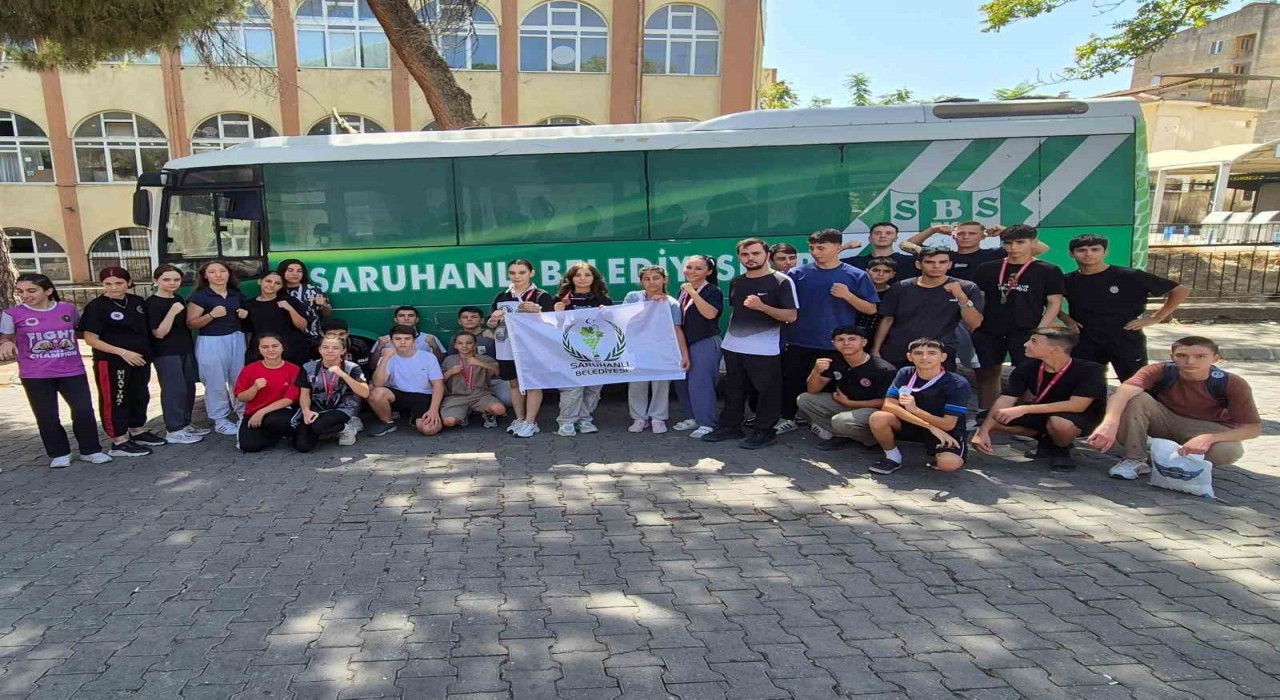 Saruhanlı Belediyespor Muaythaide madalyalara ambargo koydu