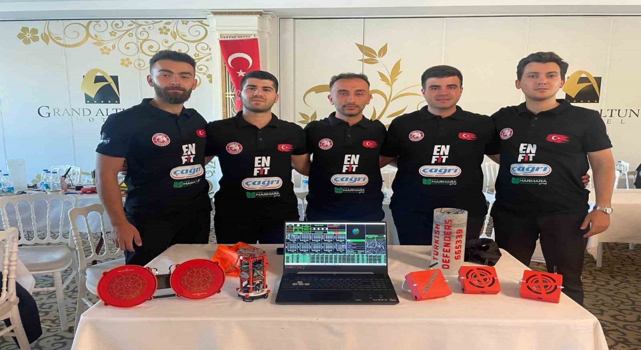 SAÜ takımı uydu yarışmasında 3üncü oldu