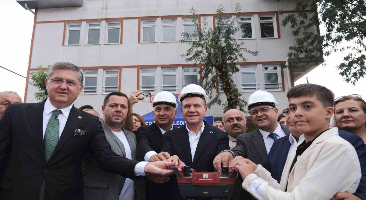 Seçer: Belediye başkanları her şeyden önce halkın acısını anlamalı