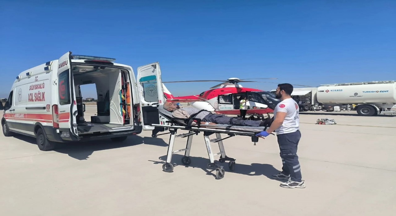 Serebrovasküler hastası, ambulans helikopterle Vana getirildi