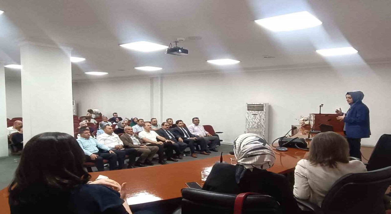 Siirt TSO üyeleri, ihracat süreçleri ve devlet destekleri konusunda bilgilendirildi