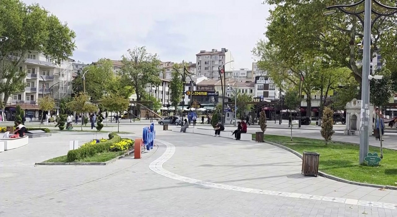 Simavda 5.4 büyüklüğünde deprem