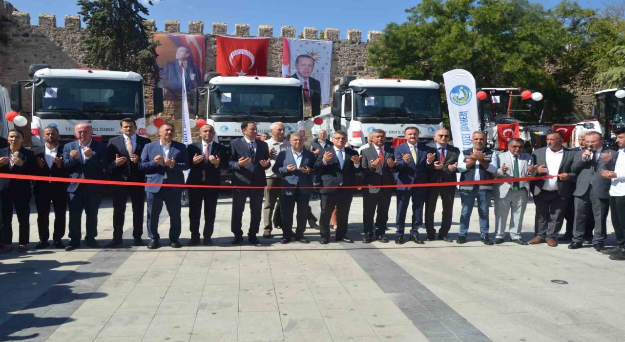 Sinopa 12 yeni iş makinesi kazandırıldı