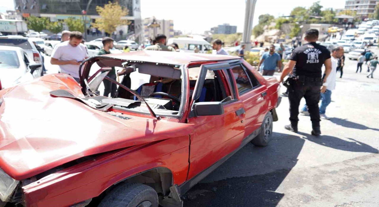 Şırnakta zincirleme kaza: 3 yaralı