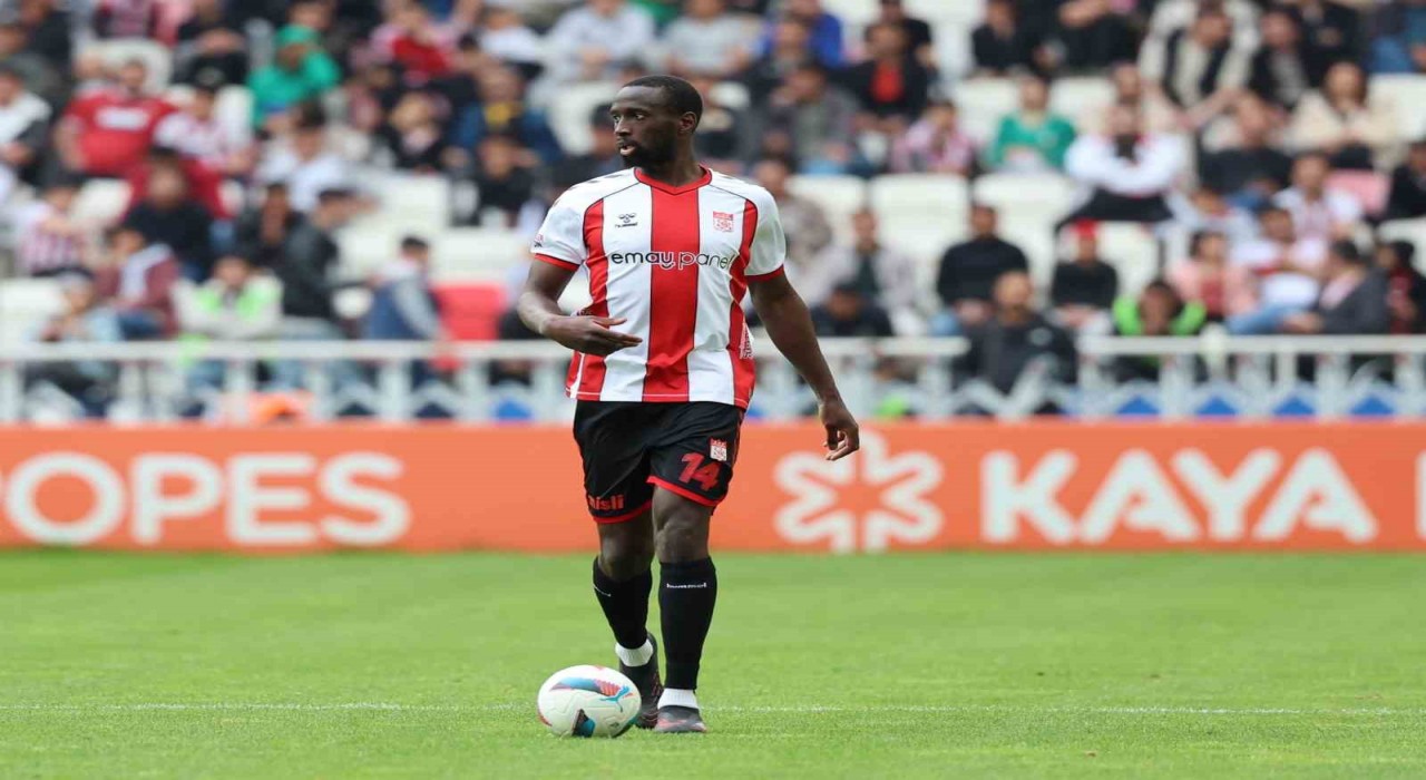 Sivasspor, Samba Camaraya teşekkür etti