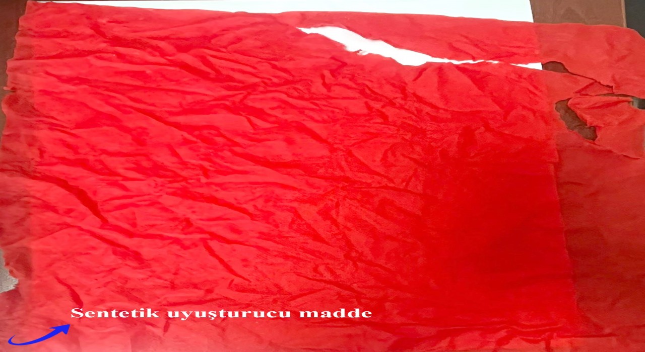 Sivasta 5 bin kullanımlık kâğıda emdirilmiş uyuşturucu ele geçirildi