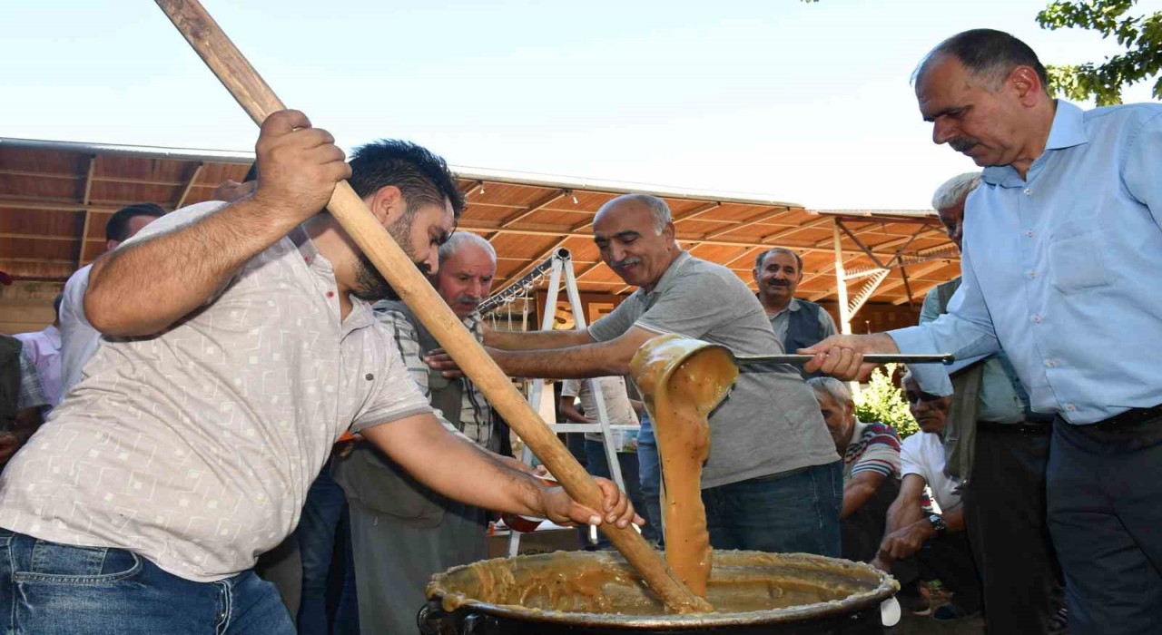 Siverekte 6. geleneksel şire-kerge şenliği düzenlendi