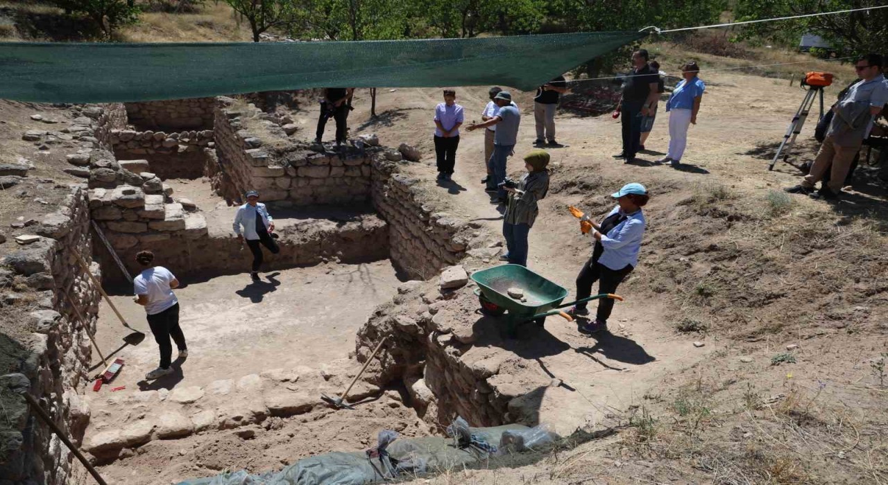 Sobesos Antik Kentinde kazılar 23 yıldır devam ediyor