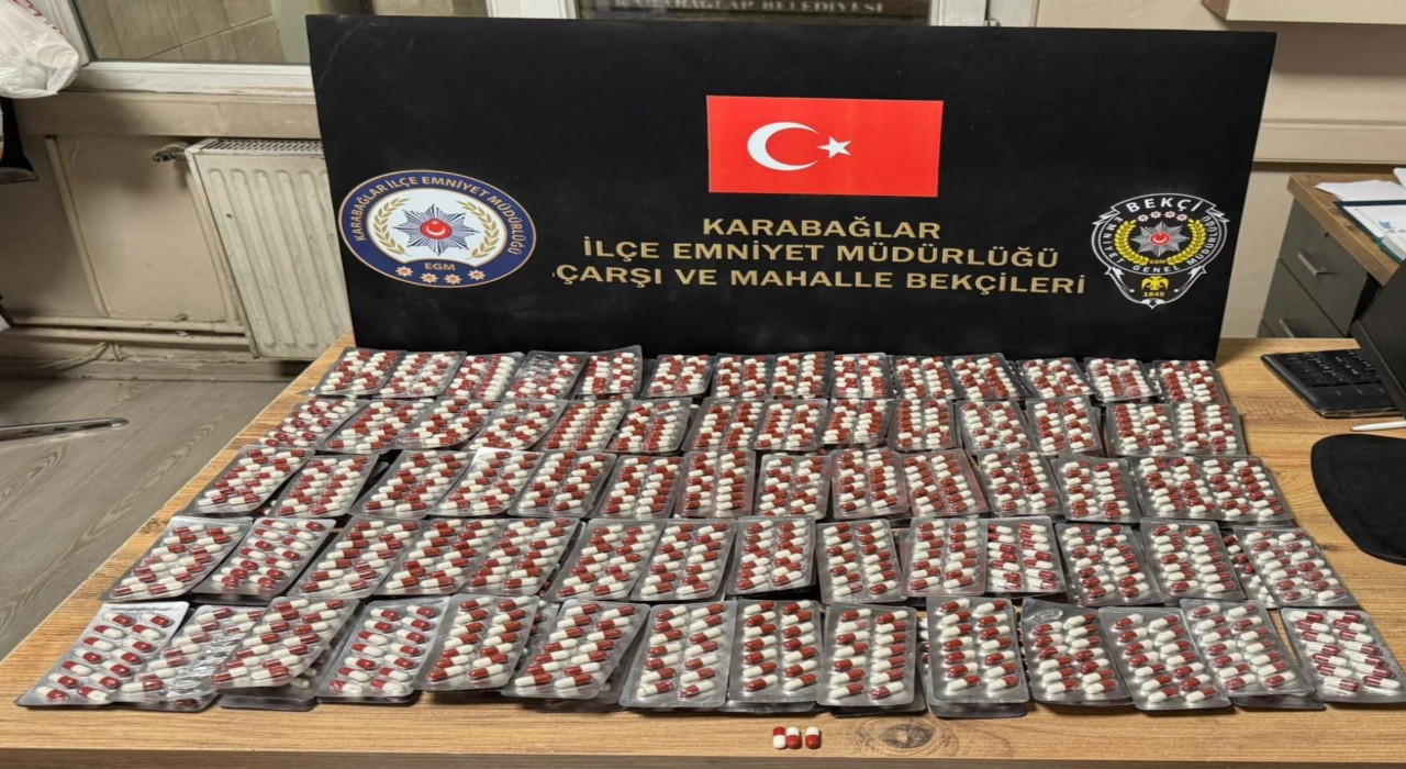 Şüpheli üçlü bekçilere yakalandı, üzerlerinden uyuşturucu çıktı