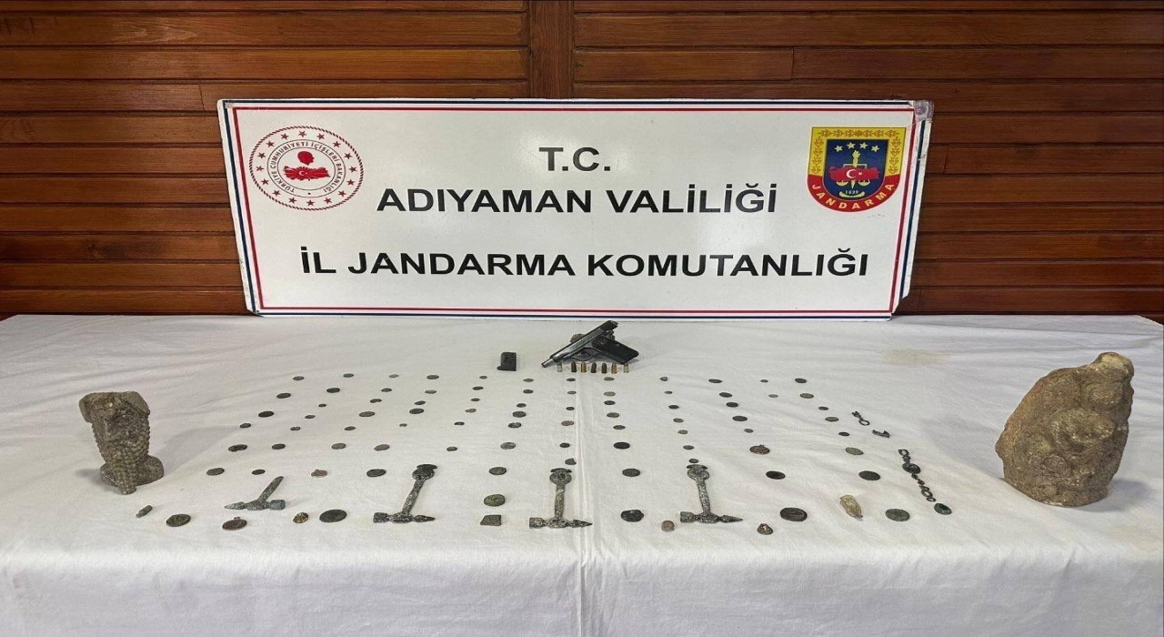 Tarihi eser kaçakçılarına jandarma darbesi