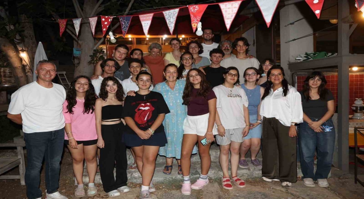 ‘Taş, Ses, Beden Atölyesi Muğlada gerçekleştirildi