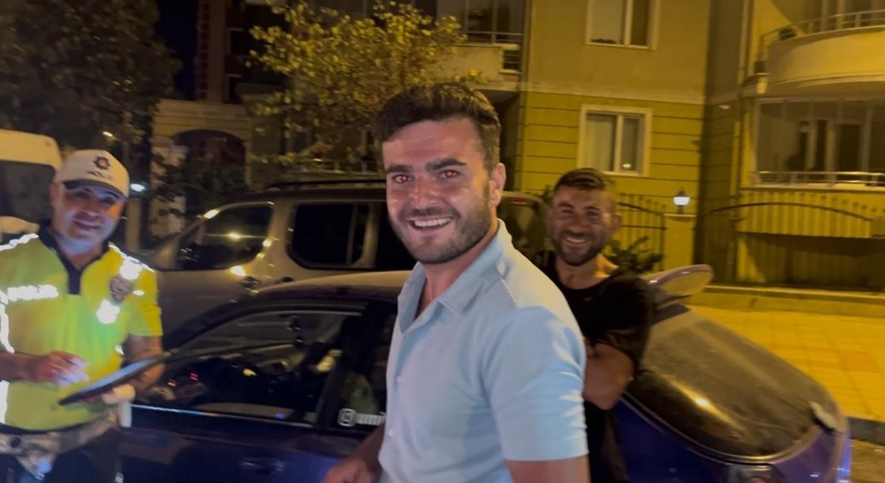 Tekirdağda alkollü sürücü kovalamaca sonucu yakalandı, ilk kez ehliyetini kaptırdığı polisi tebrik etti