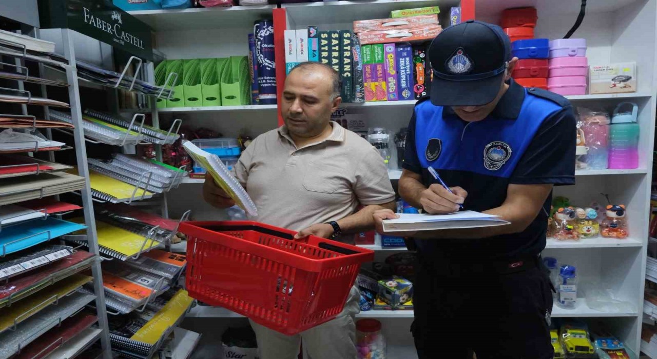 Termede okul alışverişine sıkı denetim