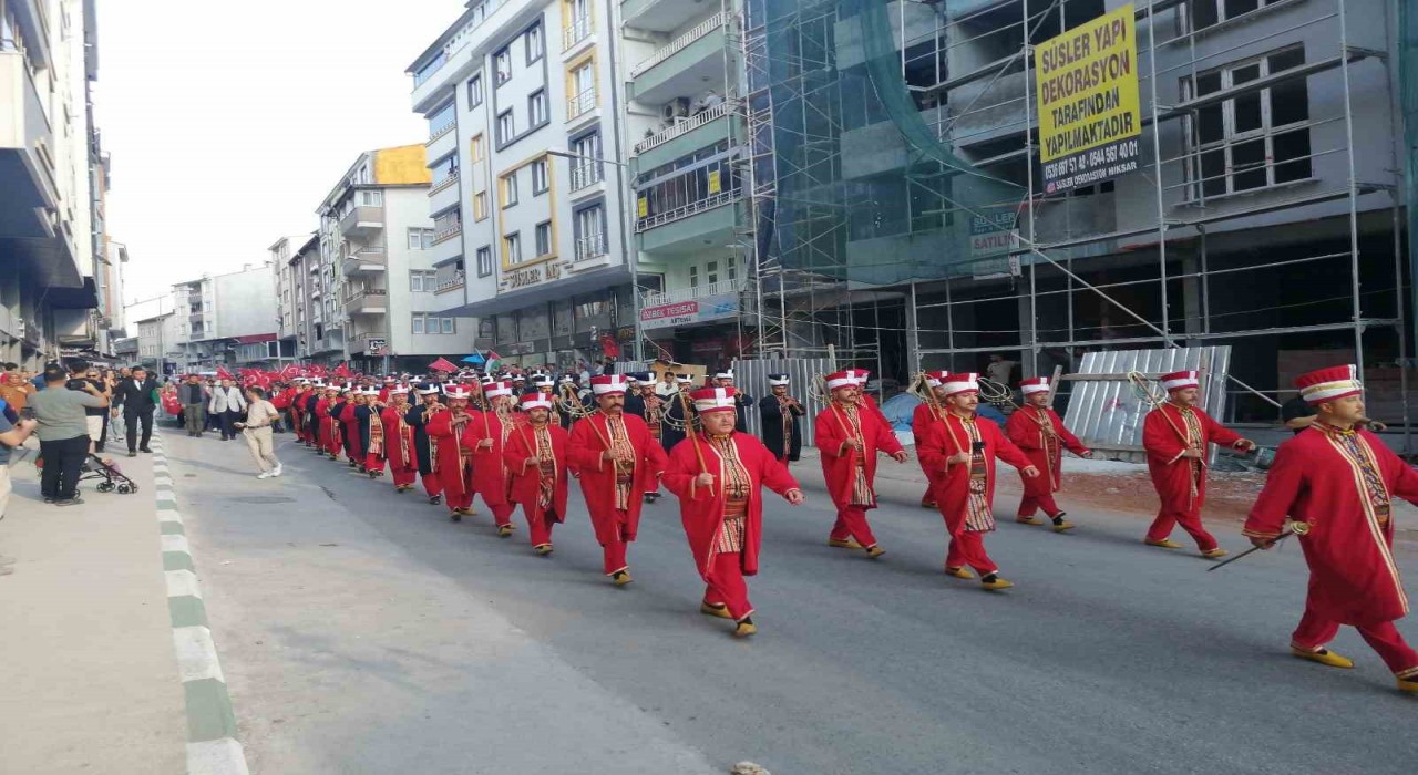 Tokatın fethinin 950 yılı Niksarda mehteranla kutlandı