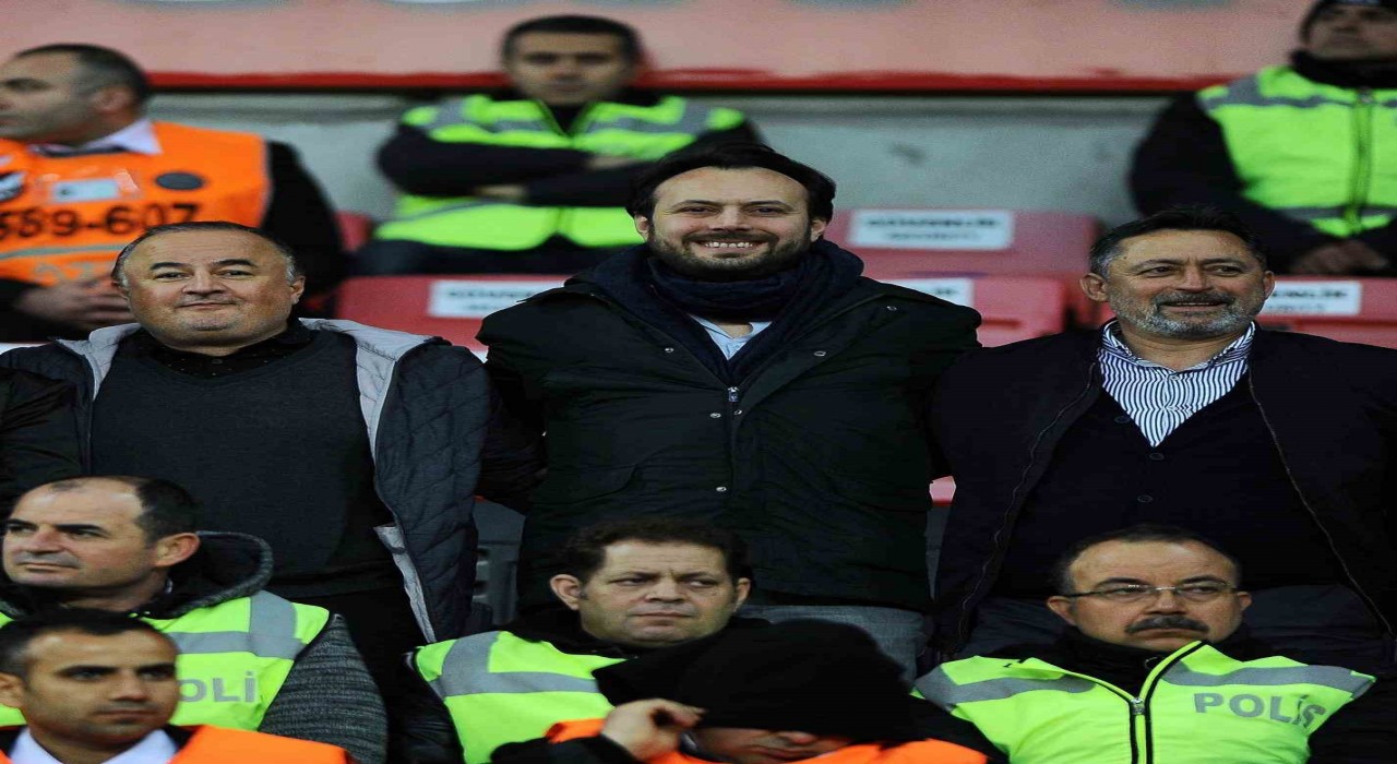 Tolgahan Tuğlu: Engin Fırata Azerbaycandan ilgi yoğun, resmi teklif gelirse masaya koyarız