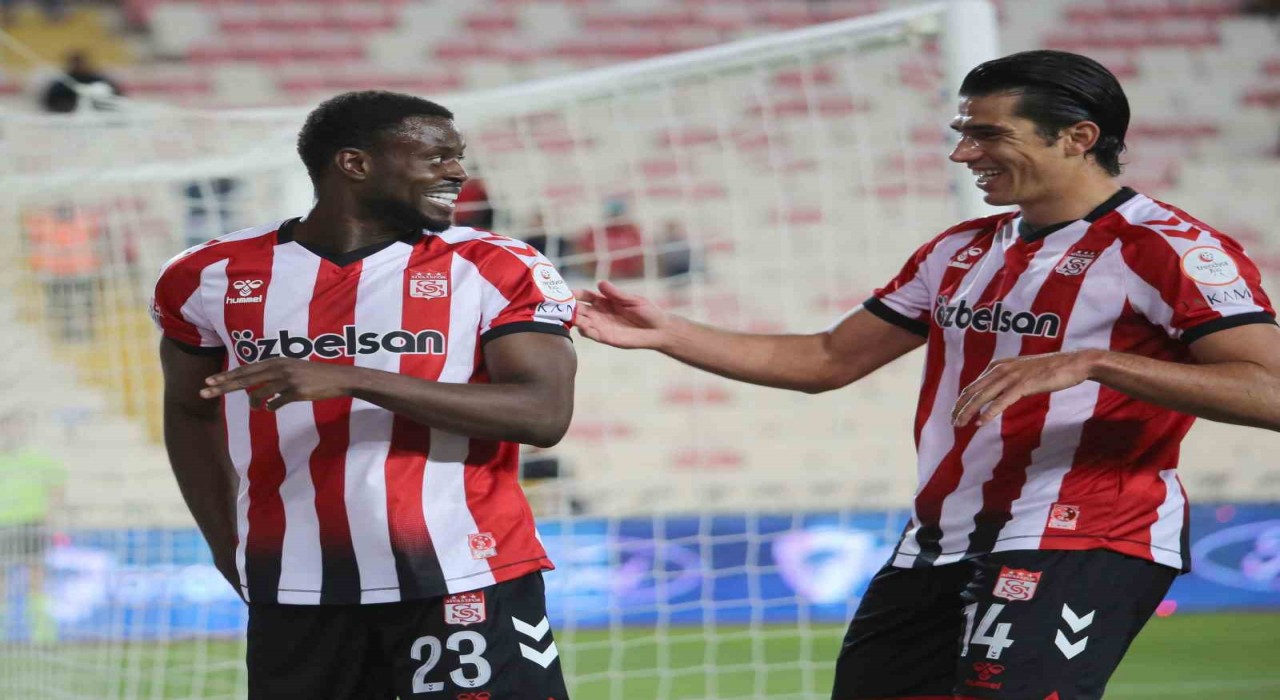 Trendyol 1. Lig: Özbelsan Sivasspor: 5 - Adana Demirspor: 0