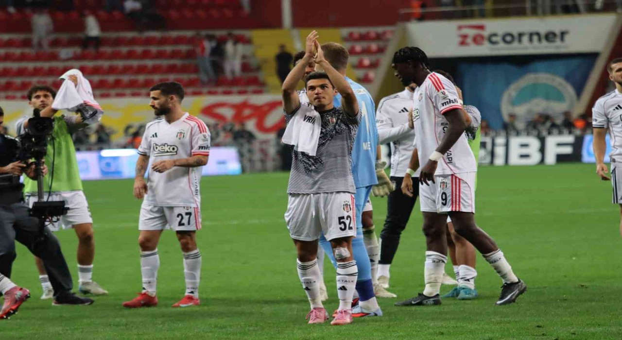 Trendyol Süper Lig: Kayserispor: 0 - Beşiktaş: 4 (Maç sonucu)