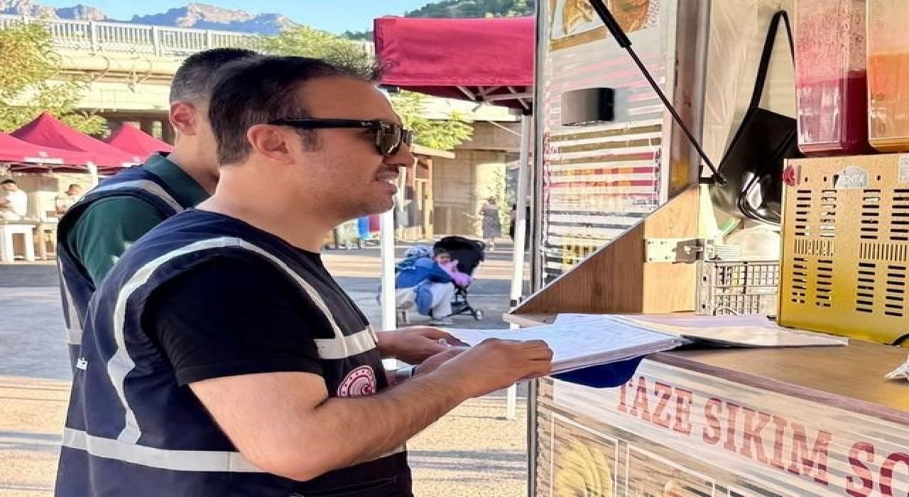 Tuncelide 1 ayda 101 firmada bin 45 ürün denetlendi